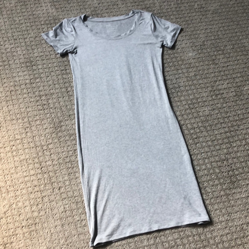 Storq t-shirt dress in grey heather - like new!